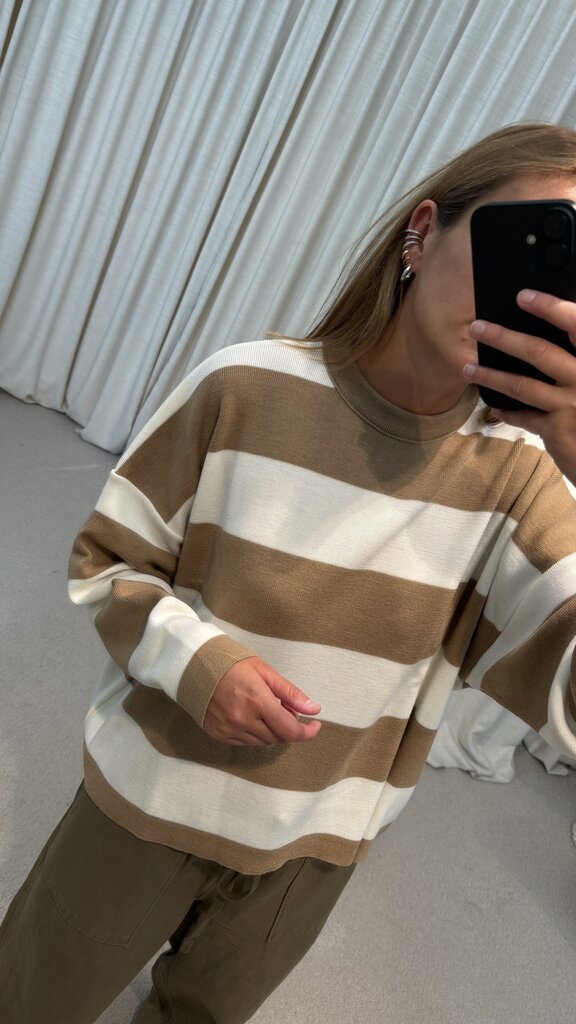 Oti Chloé Knit - Camel/Off White Striped