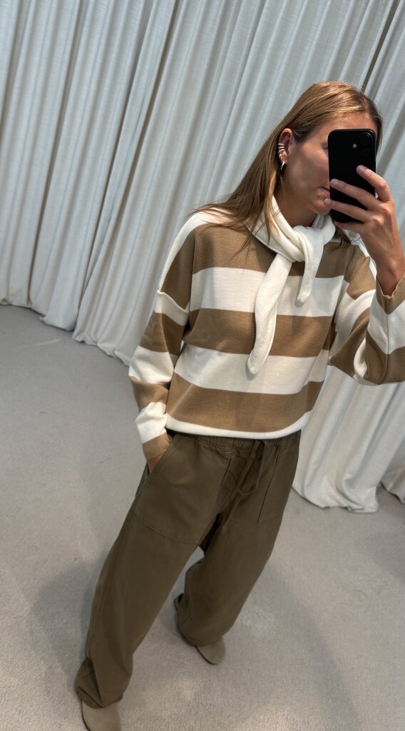 Oti Chloé Knit - Camel/Off White Striped