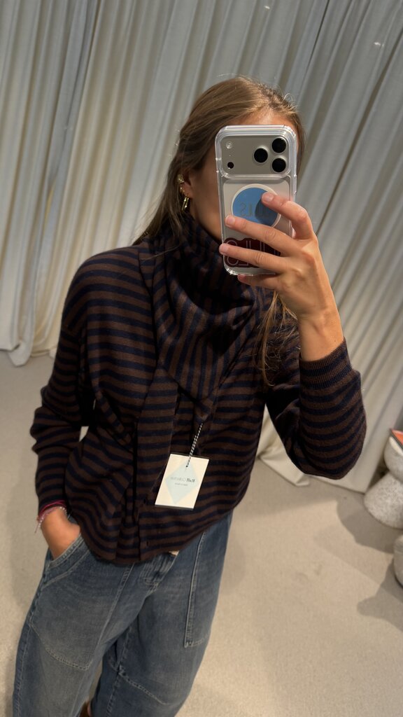 Raff Collective Big Striped Triangle - Brown