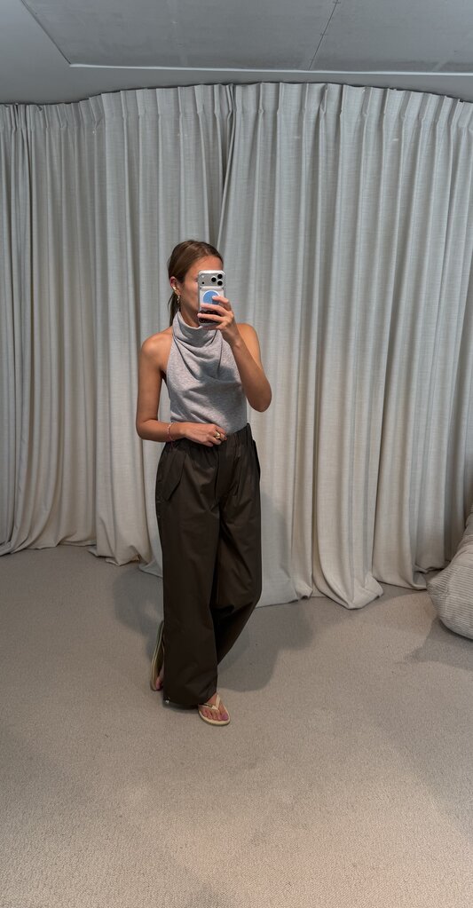 Rae Harper Parachute Pants - Khaki