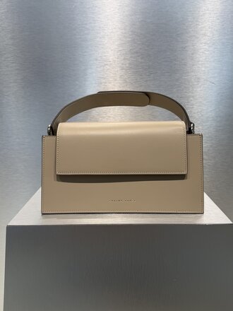 Zarina Rouge Leo Handbag - Coconut