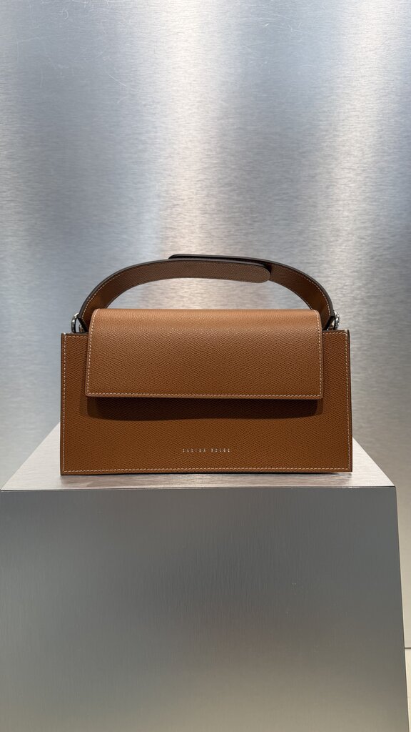 Zarina Rouge Leo Handbag - Toffee