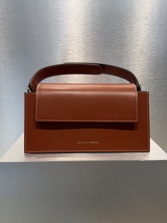 Zarina Rouge Leo Handbag - Caramel