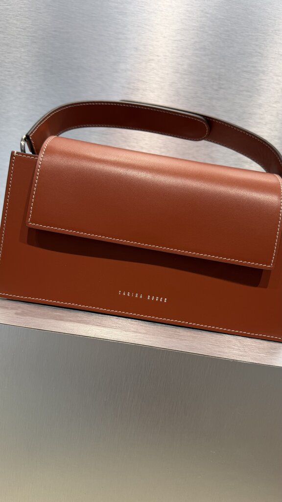 Zarina Rouge Leo Handbag - Caramel