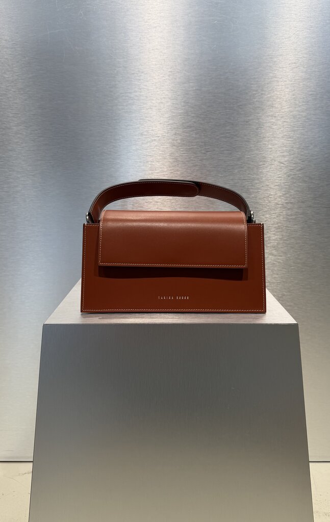 Zarina Rouge Leo Handbag - Caramel