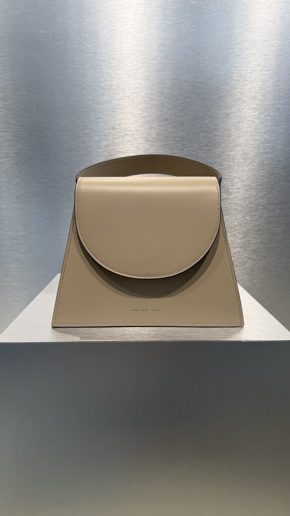 Zarina Rouge Suri Handbag - Coconut