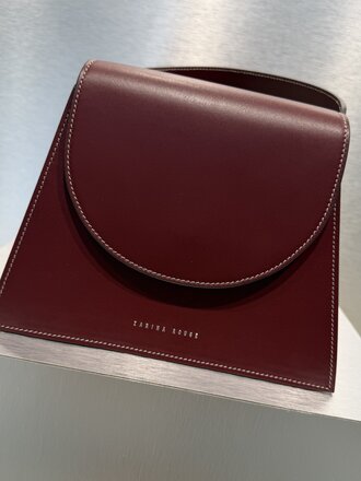 Zarina Rouge Suri Handbag - Cranberry