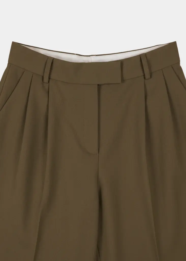 NOTED Abbu Bermuda - Khaki