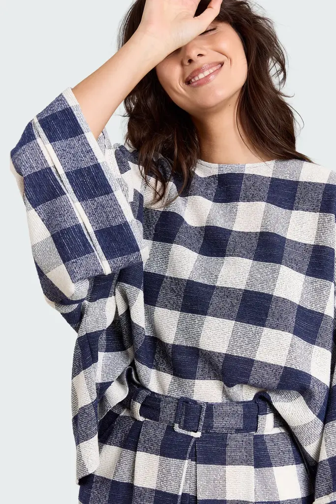 Studio Clique Carina Top - Navy/White