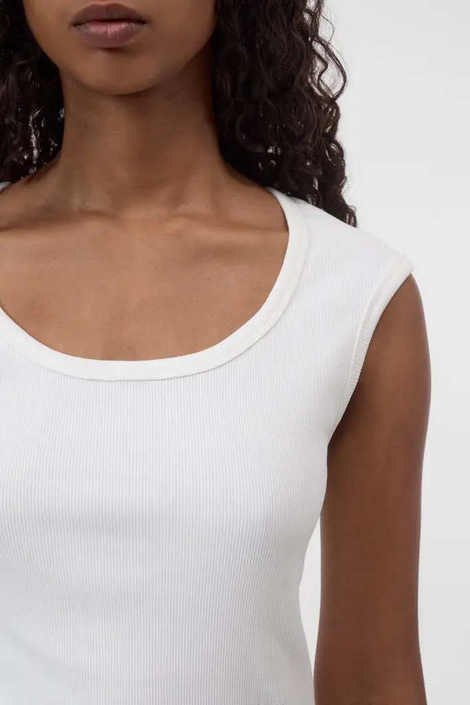 Closed Cap Sleeve T-shirt - Ivory
