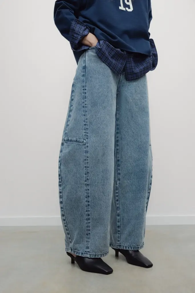 The New Society TNS Curved Denim - Light Blue Denim