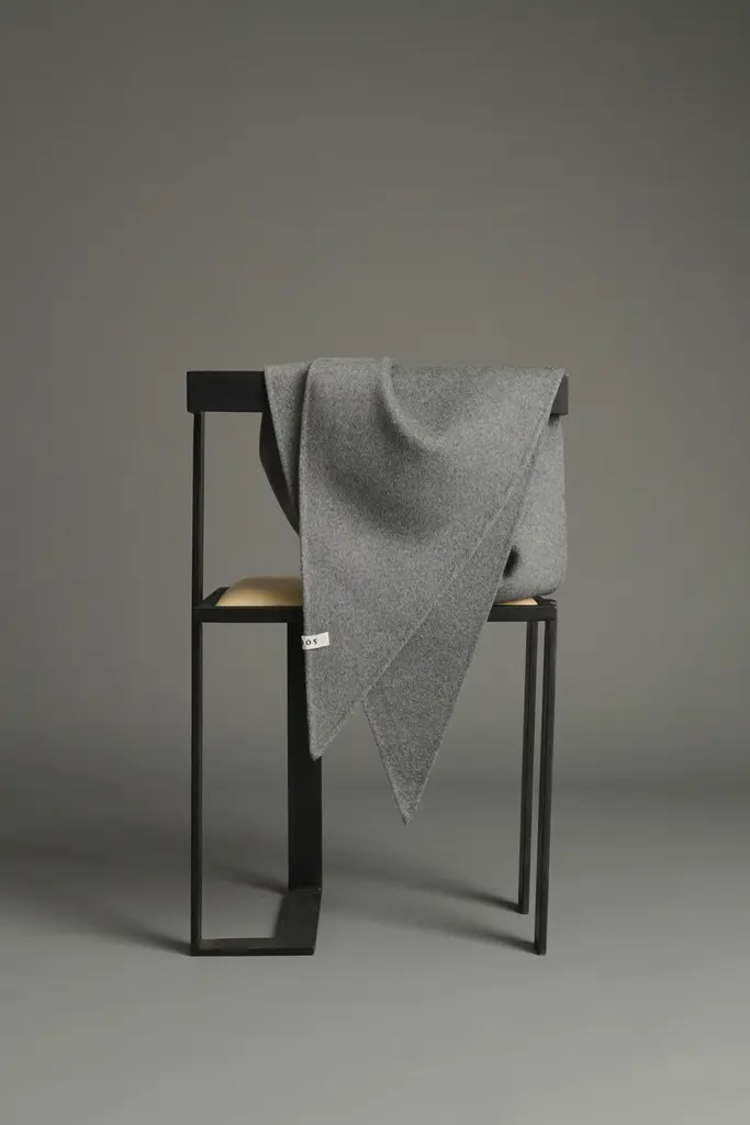 Soeur Jamelia Scarf - Gris Clair