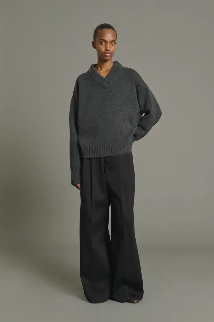 Soeur Julie Pull - Gris Anthracite