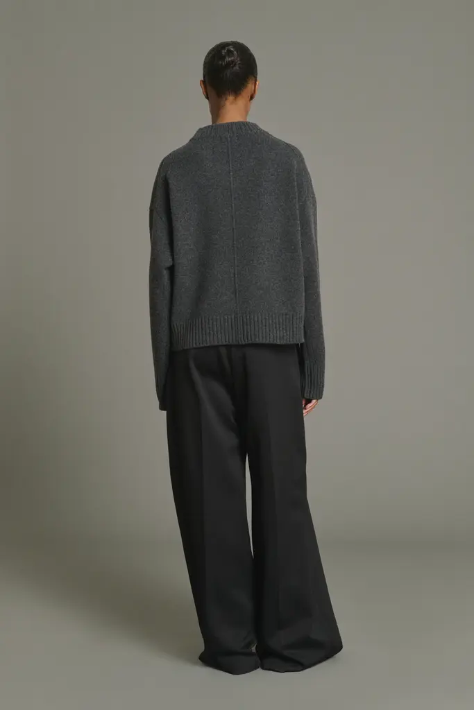 Soeur Julie Pull - Gris Anthracite