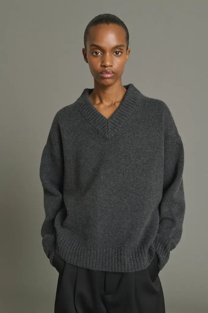 Soeur Julie Pull - Gris Anthracite