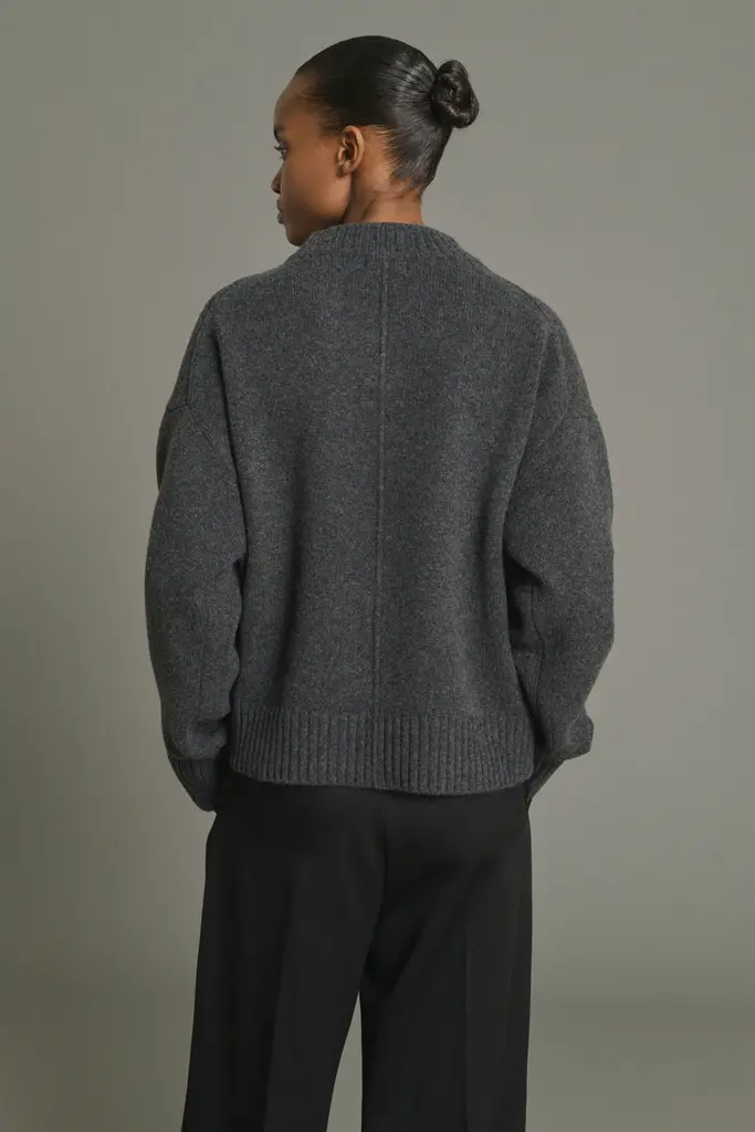 Soeur Julie Pull - Gris Anthracite