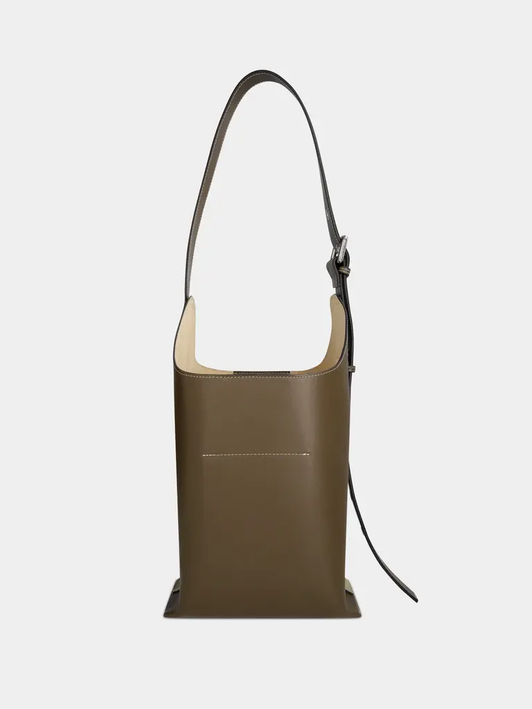 Zarina Rouge Liz Bucket - Basel