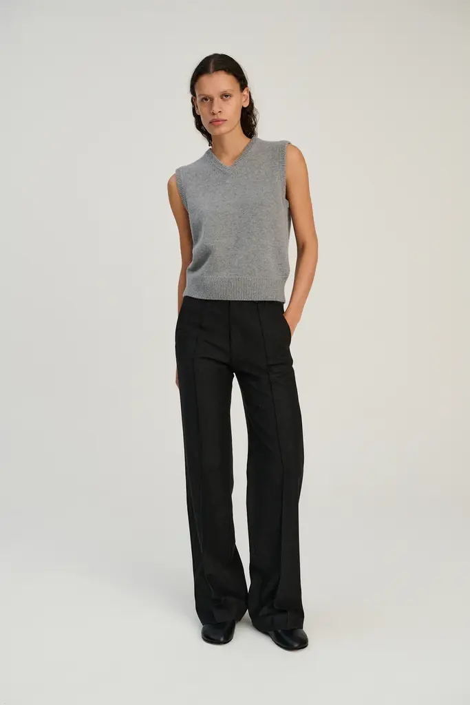 Rhea Knitted Vest - Mid Grey