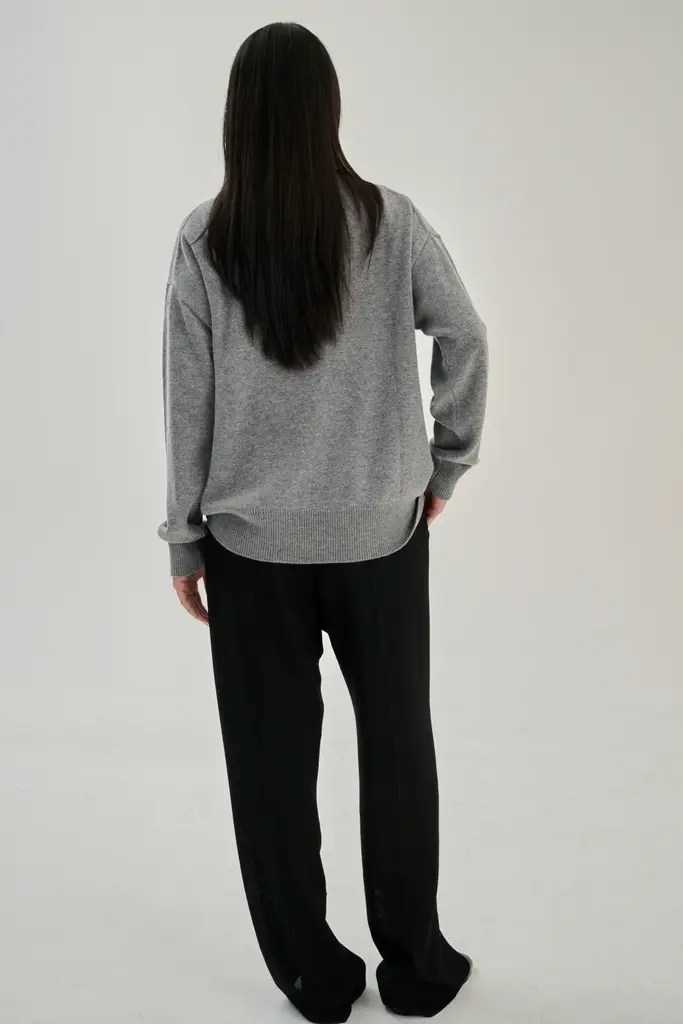 Rhea Knitted V-neck - Mid Grey
