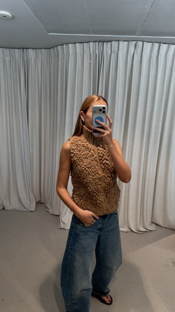 INTI Oso Vest Knitted - Sand