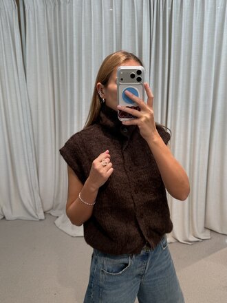 INTI Anabel Cuelo Vest - Nuez