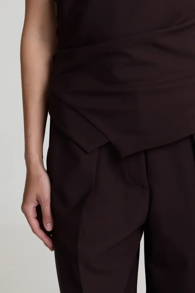 Liv The Label Alice Top - Dark Brown