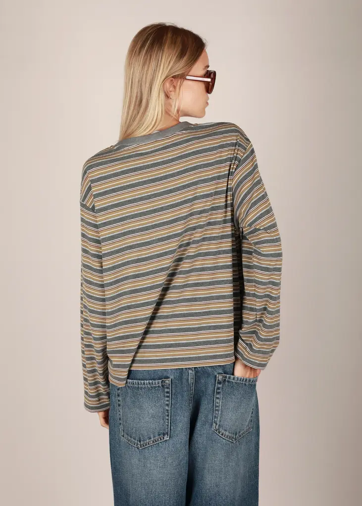 NOTED Donne Longsleeve - Khaki