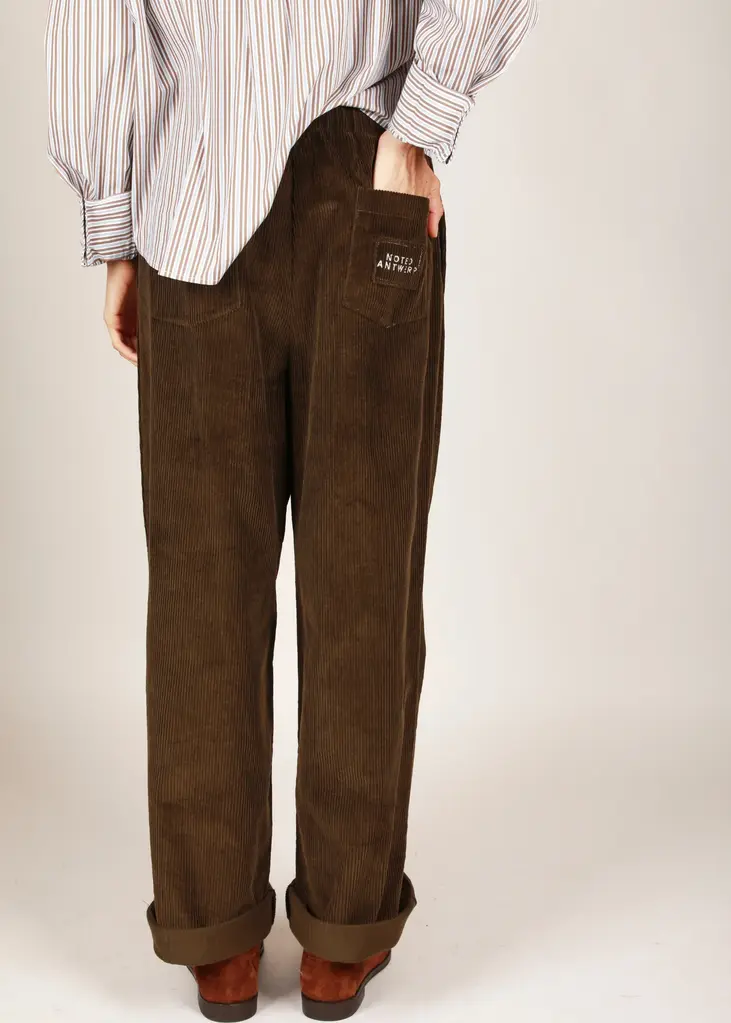 NOTED Cera Pants - Khaki
