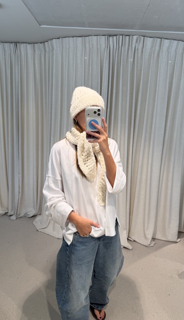 INTI Falie Knitted Scarf - Ecru