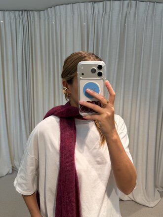 No Man's Land Knitted Mohair Scarf - Soft Cherry