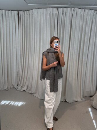 No Man's Land Knitted Mohair Scarf - Soft Grey