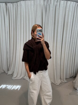 No Man's Land Triangle Scarf - Espresso