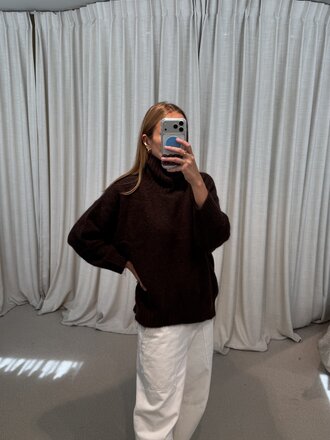 No Man's Land Knitted Mohair Sweater - Espresso