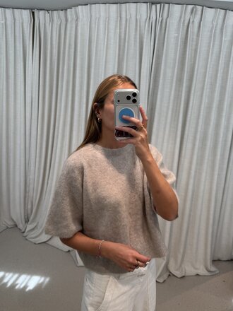 No Man's Land Knitted Sweater T-shirt - Oyster