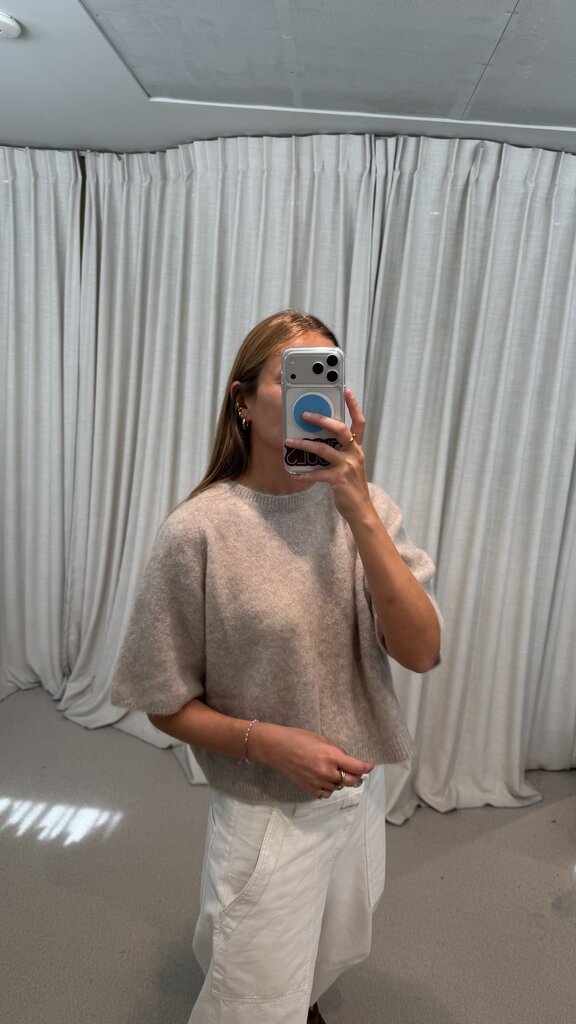 No Man's Land Knitted Sweater T-shirt - Oyster