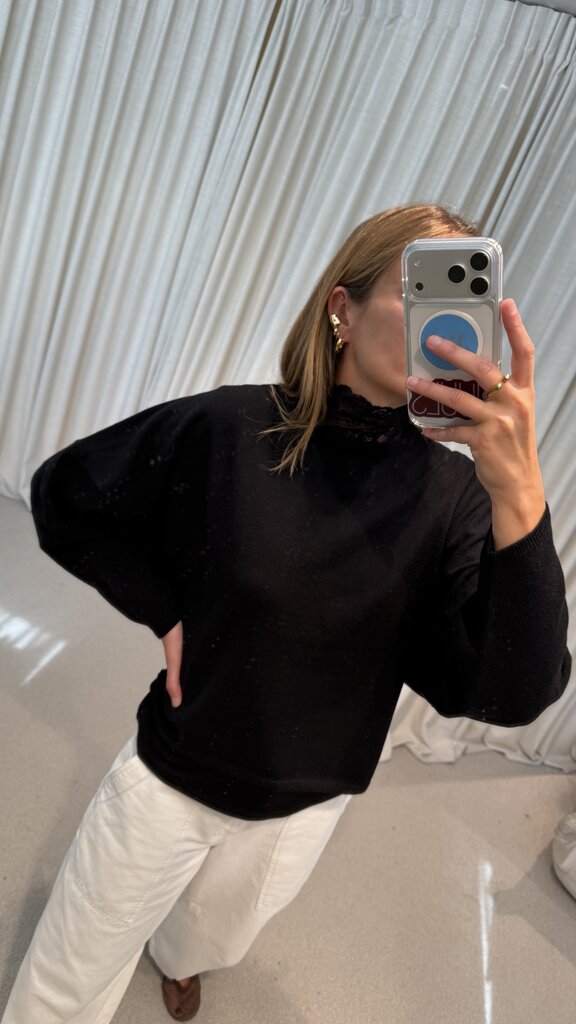 No Man's Land Turtleneck Top - Core Black