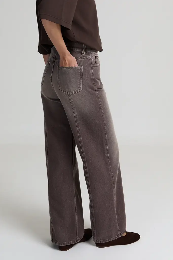 Liv The Label Joey Jeans - Brown/Chestnut