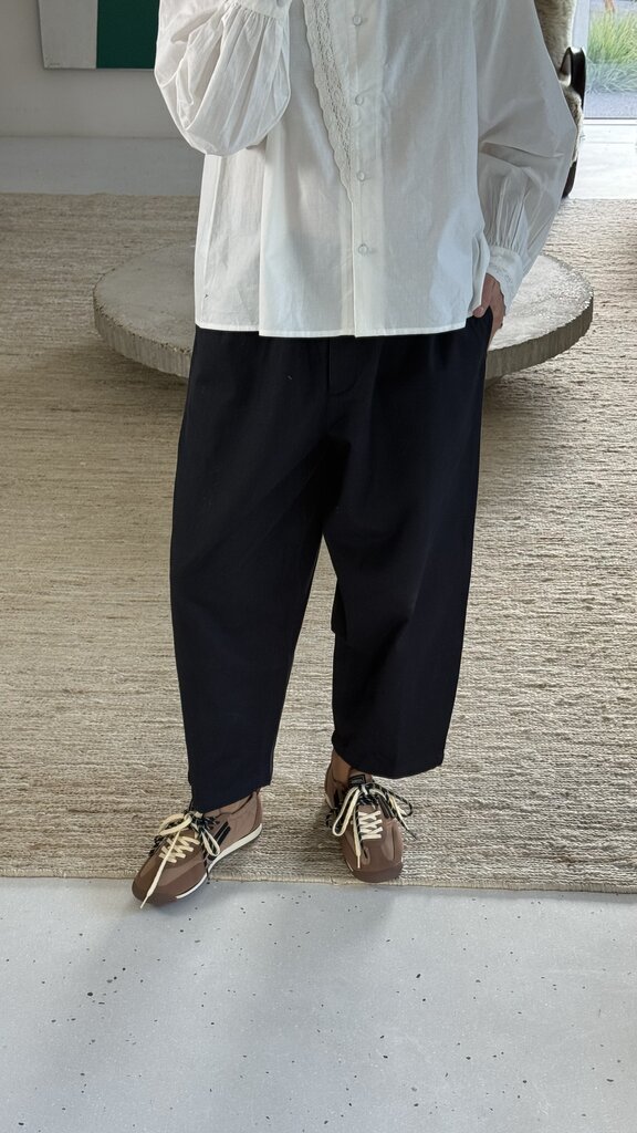 Anne-mi Flora Barrel Pants - Dark Navy