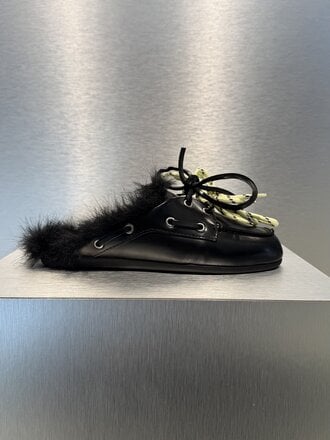 Posa Boat Loafer Mule Hariy Fur - Box Leather - Black