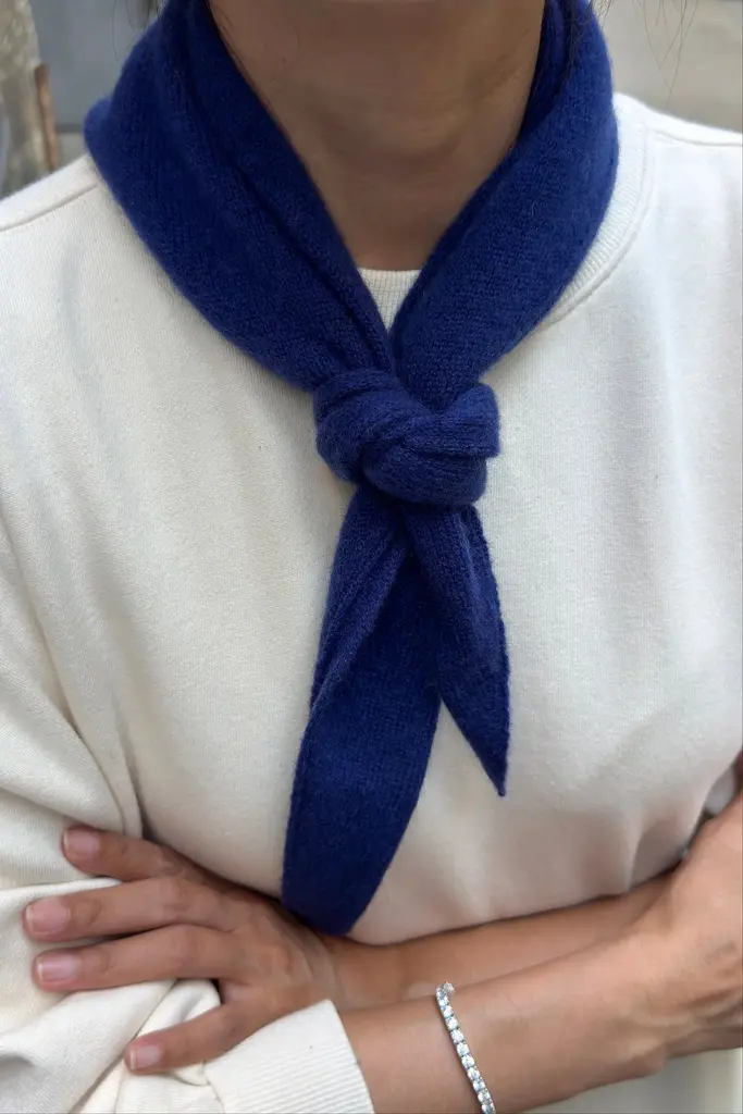 Le Bon Shoppe Cashmere Bandana - Navy