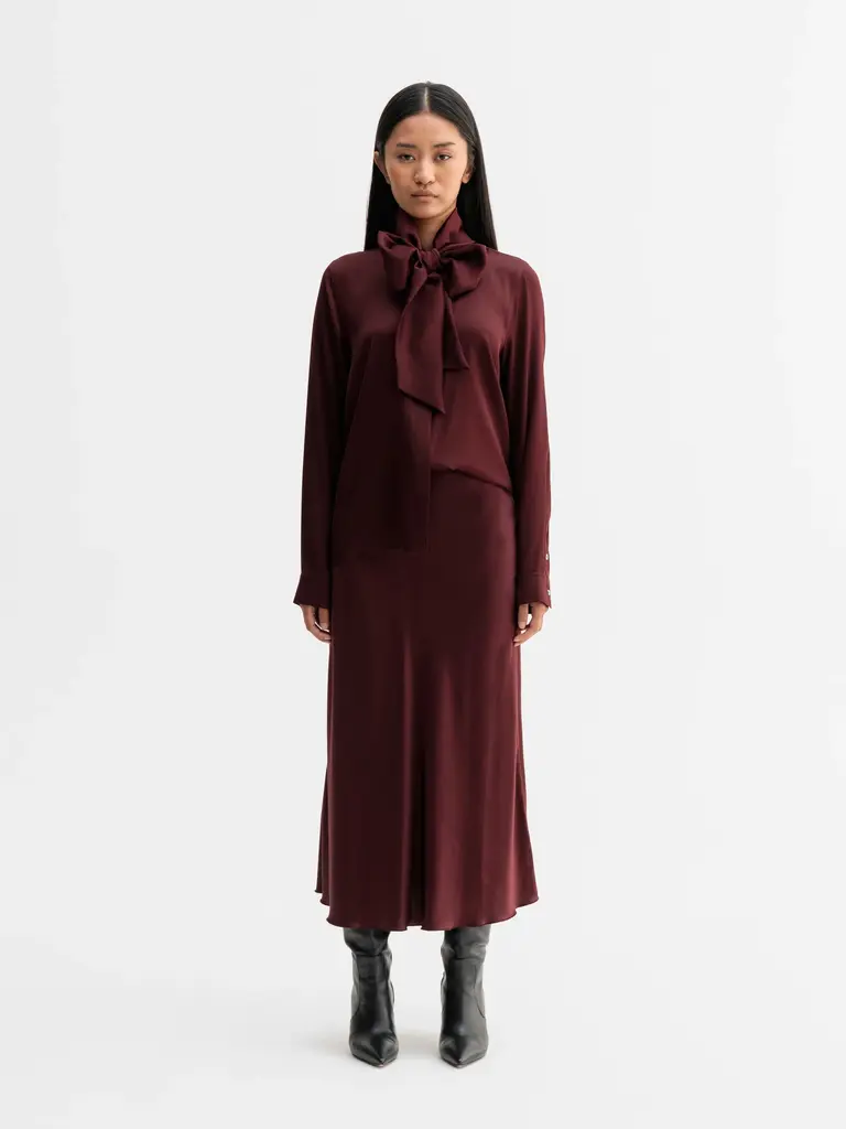 Ahlvar Gallery Miki Blouse - Burgundy