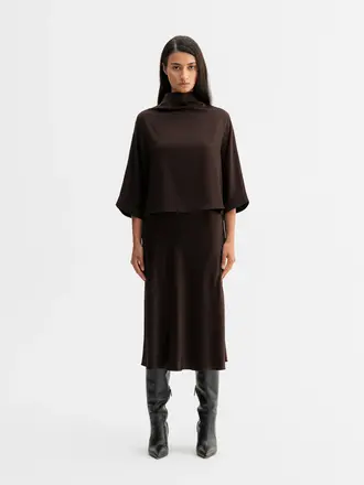 Ahlvar Gallery Thia Silk Tee - Dark Brown