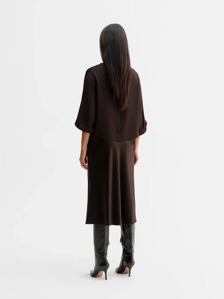 Ahlvar Gallery Thia Silk Tee - Dark Brown