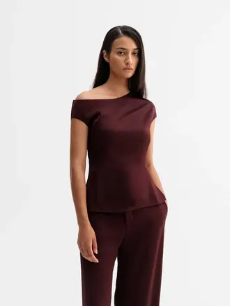 Ahlvar Gallery Chika Top - Burgundy