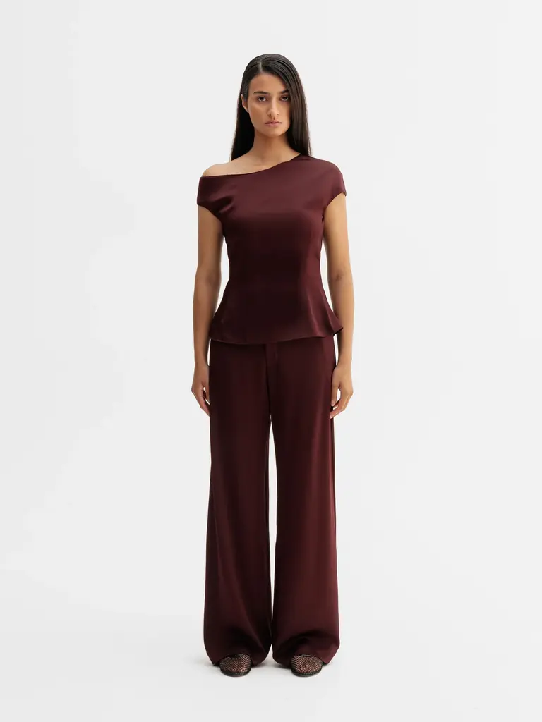 Ahlvar Gallery Mila Trousers - Burgundy