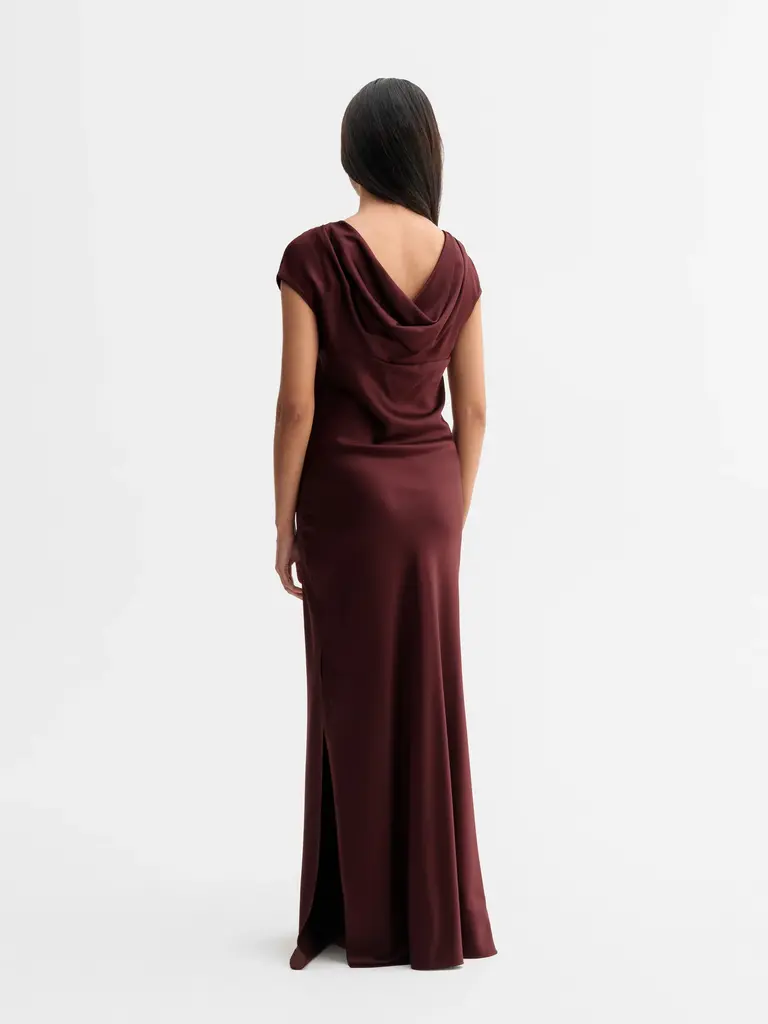Ahlvar Gallery Yuni Satin Dress - Burgundy