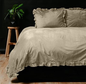 Sleeptime Velvet Ruffles - Iced Coffee Dekbedovertrek