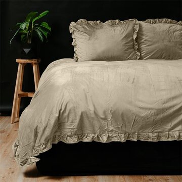 Sleeptime Velvet Ruffles - Iced Coffee Dekbedovertrek