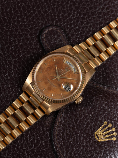 Rolex SOLD-Rolex Day-Date 18328 – Mahogany Dial – box papers