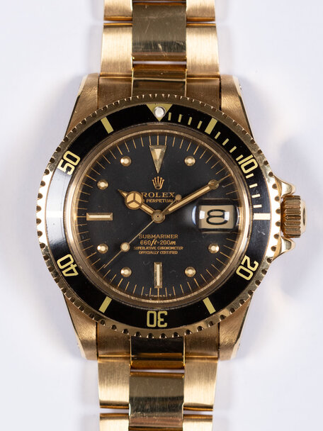 Rolex Rolex Submariner 1680 Yellow Gold “Feet First” Dial – 1977 – Close to New Old Stock